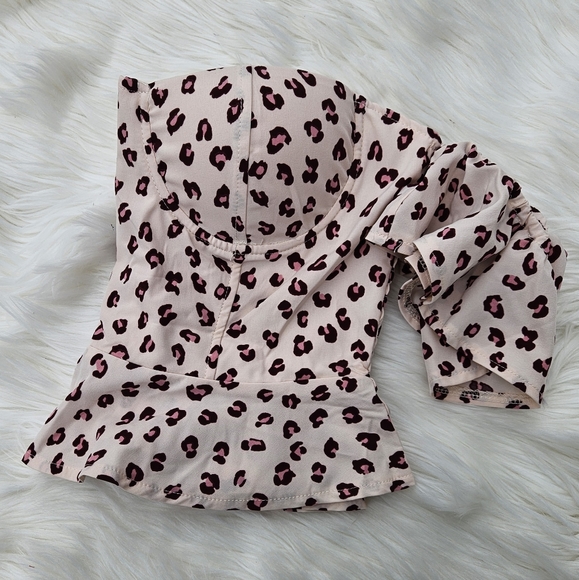 Pink Leopard Top - Picture 2 of 3